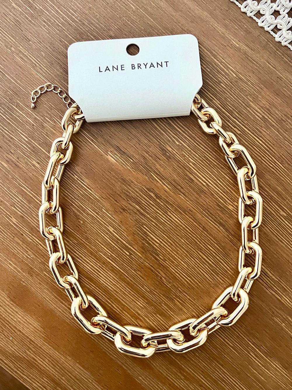 BOLD CHAIN COLLAR NECKLACE - Picture 2 of 4